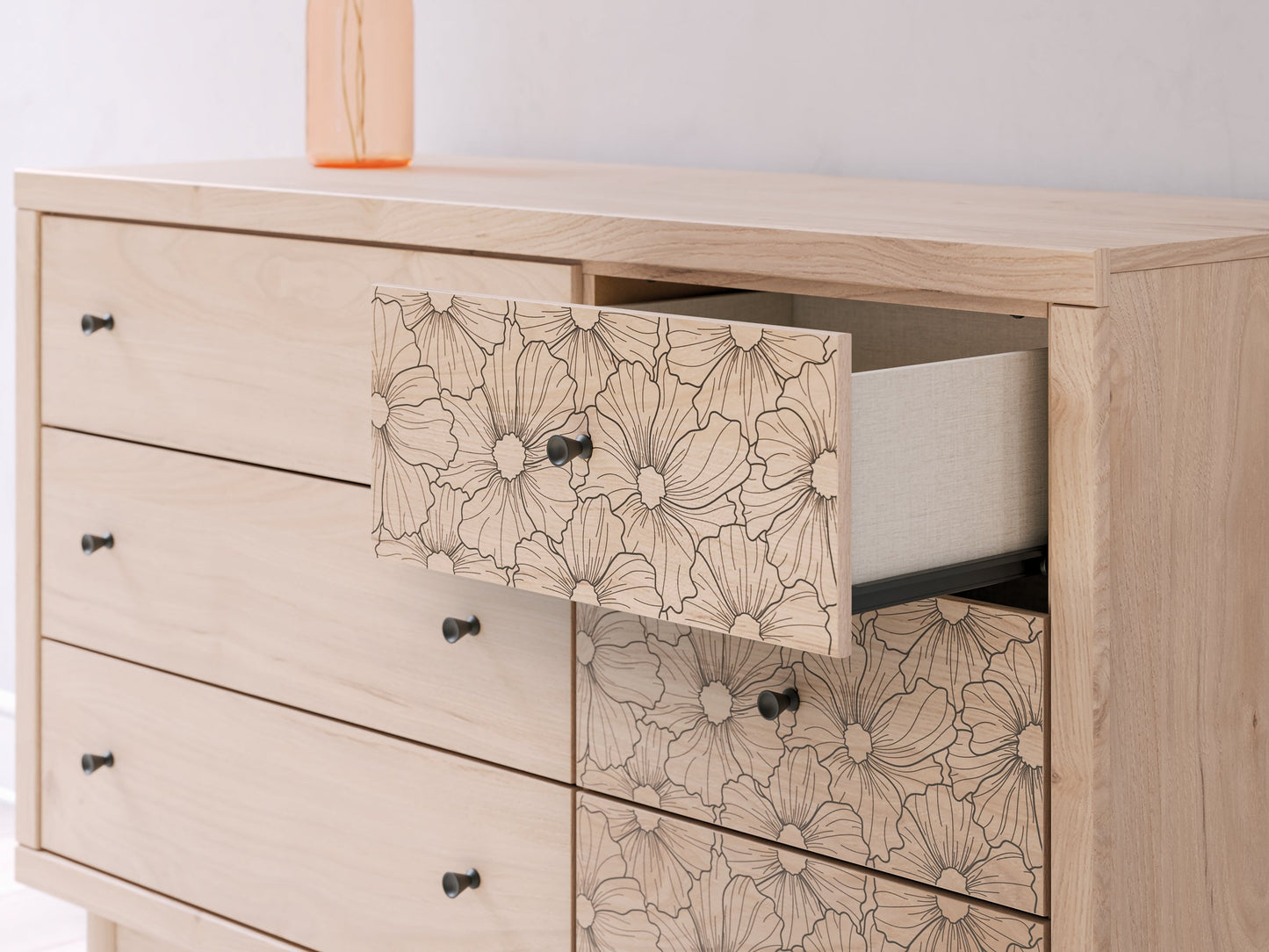 Ashley Express - Commode à six tiroirs Arloster
