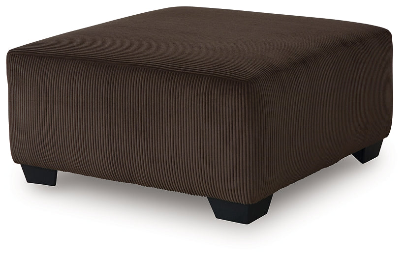 Ashley Express - Pouf d'appoint surdimensionné Kimlee