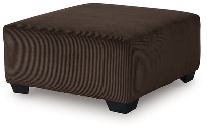 Ashley Express - Pouf d'appoint surdimensionné Kimlee