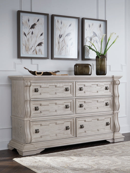 Commode Bruchandi